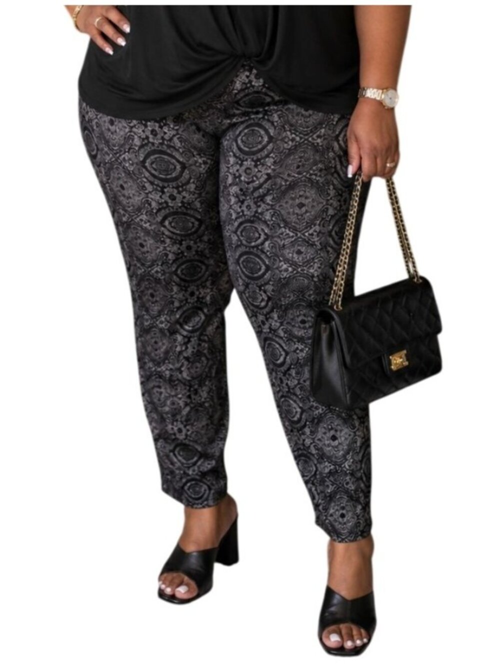 D.F.A. Plus Size 16 Capri Pants Black Gray Textured Paisley Stretch Comfort